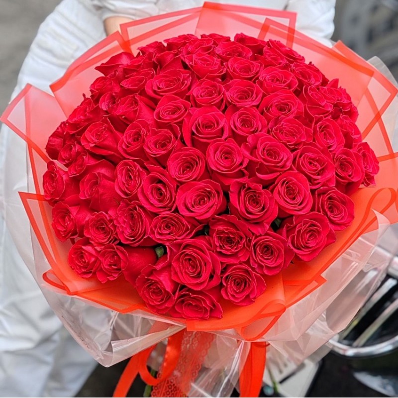 Букет из красных "Обещание счастья"